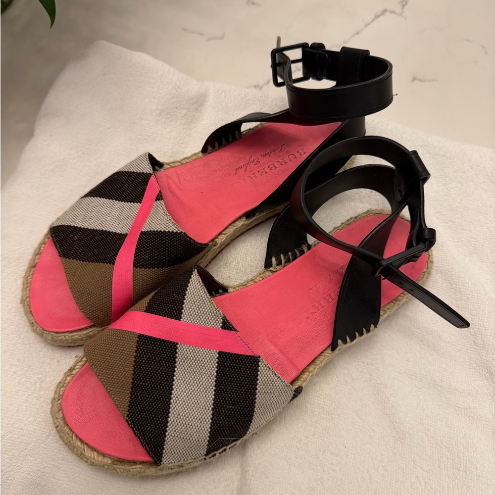 Burberry Black and Pink Espadrille Sandals
